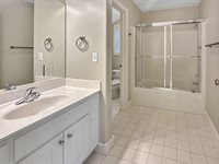 536 N Union, Loudonville, OH 44842