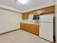 536 N Union, Loudonville, OH 44842