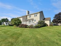 536 N Union, Loudonville, OH 44842