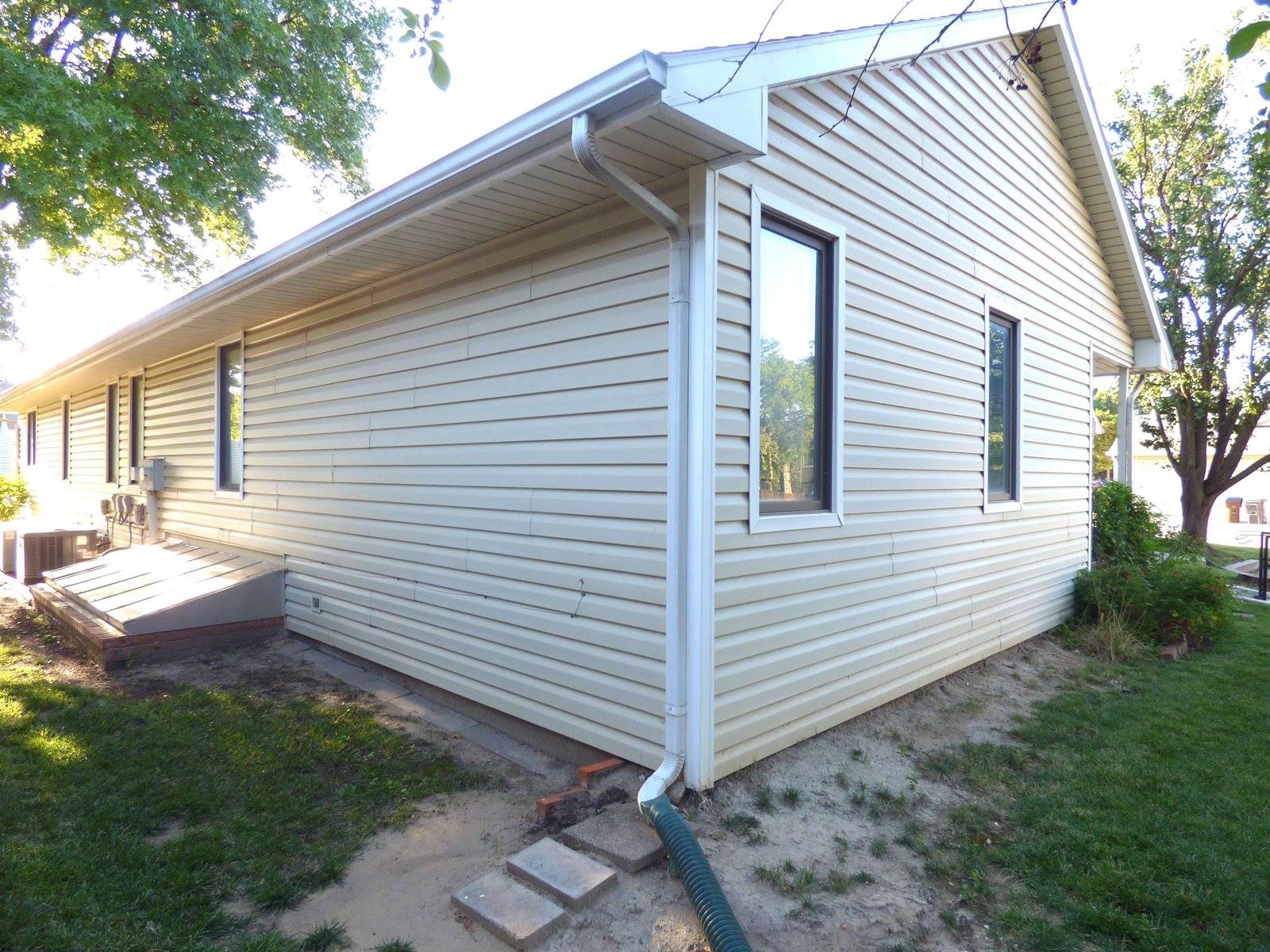 9111 West 21st St N #25, Wichita, KS 67205