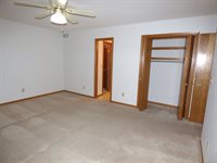 9111 West 21st St N #25, Wichita, KS 67205