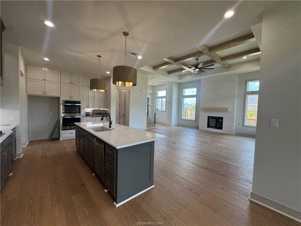 4901 Pearl River Court, College Station, TX 77845