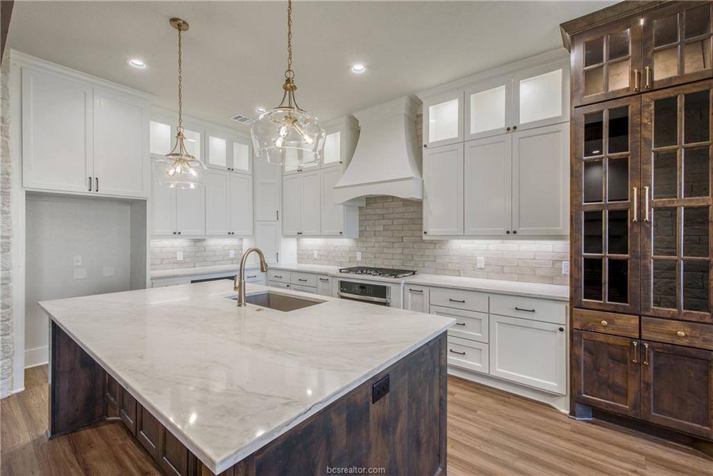 4833 White Ash Court, College Station, TX 77845