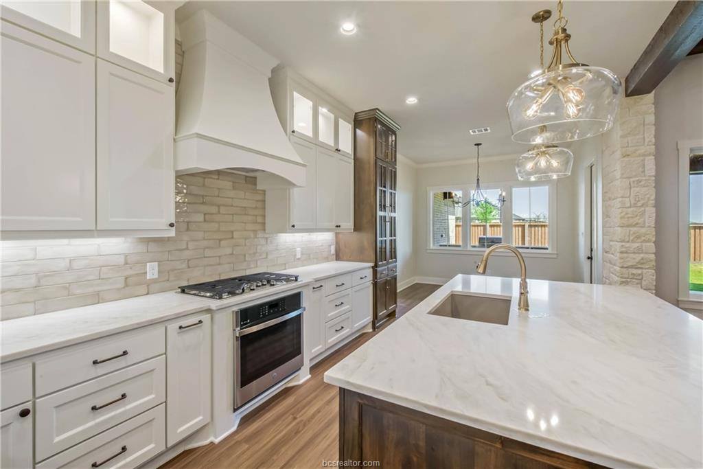 4833 White Ash Court, College Station, TX 77845