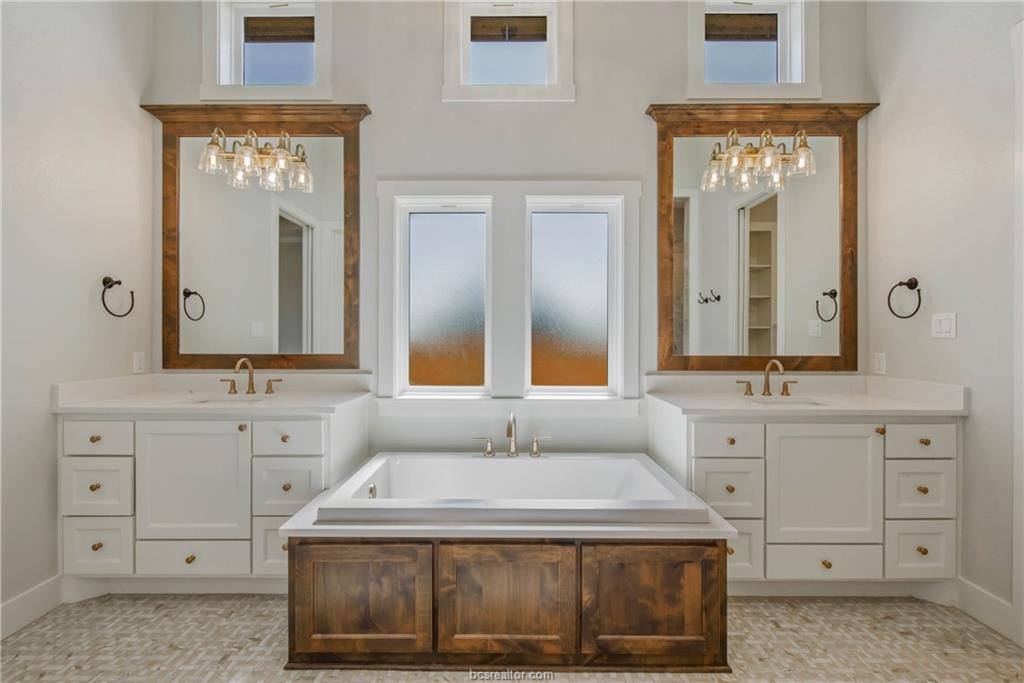 4833 White Ash Court, College Station, TX 77845