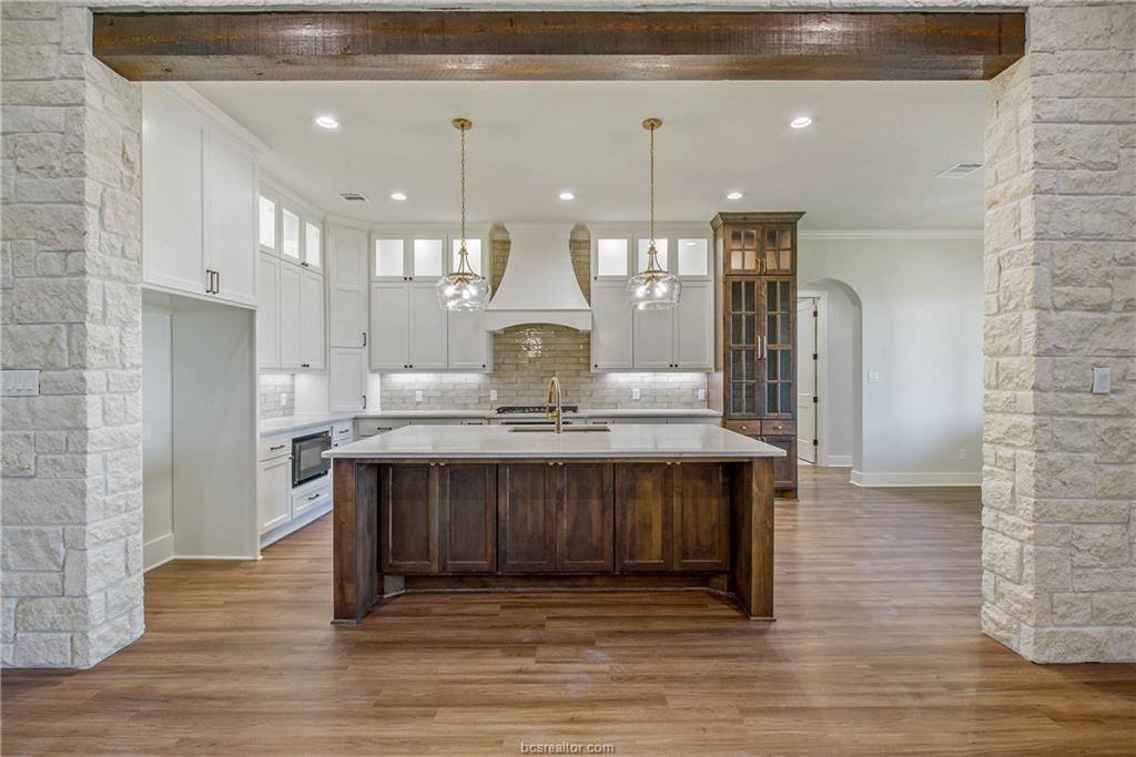 4833 White Ash Court, College Station, TX 77845