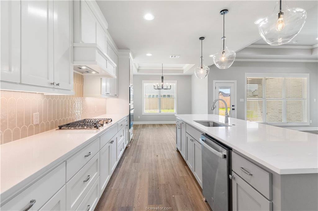 5004 Booth Falls Trail, Bryan, TX 77802