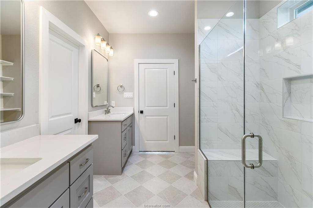 5004 Booth Falls Trail, Bryan, TX 77802