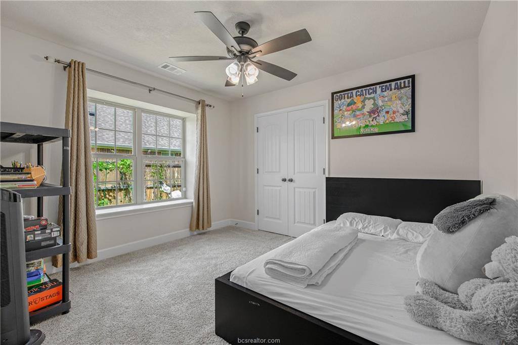 1011 Dove Chase Lane, College Station, TX 77845