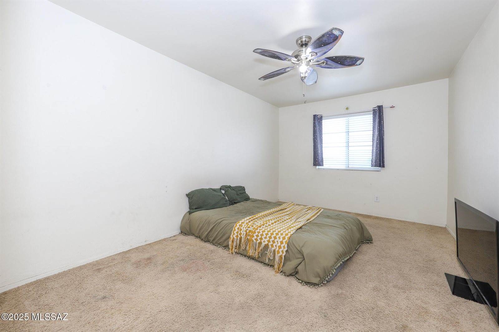 1077 West Camino Luna Llena, Sahuarita, AZ 85629