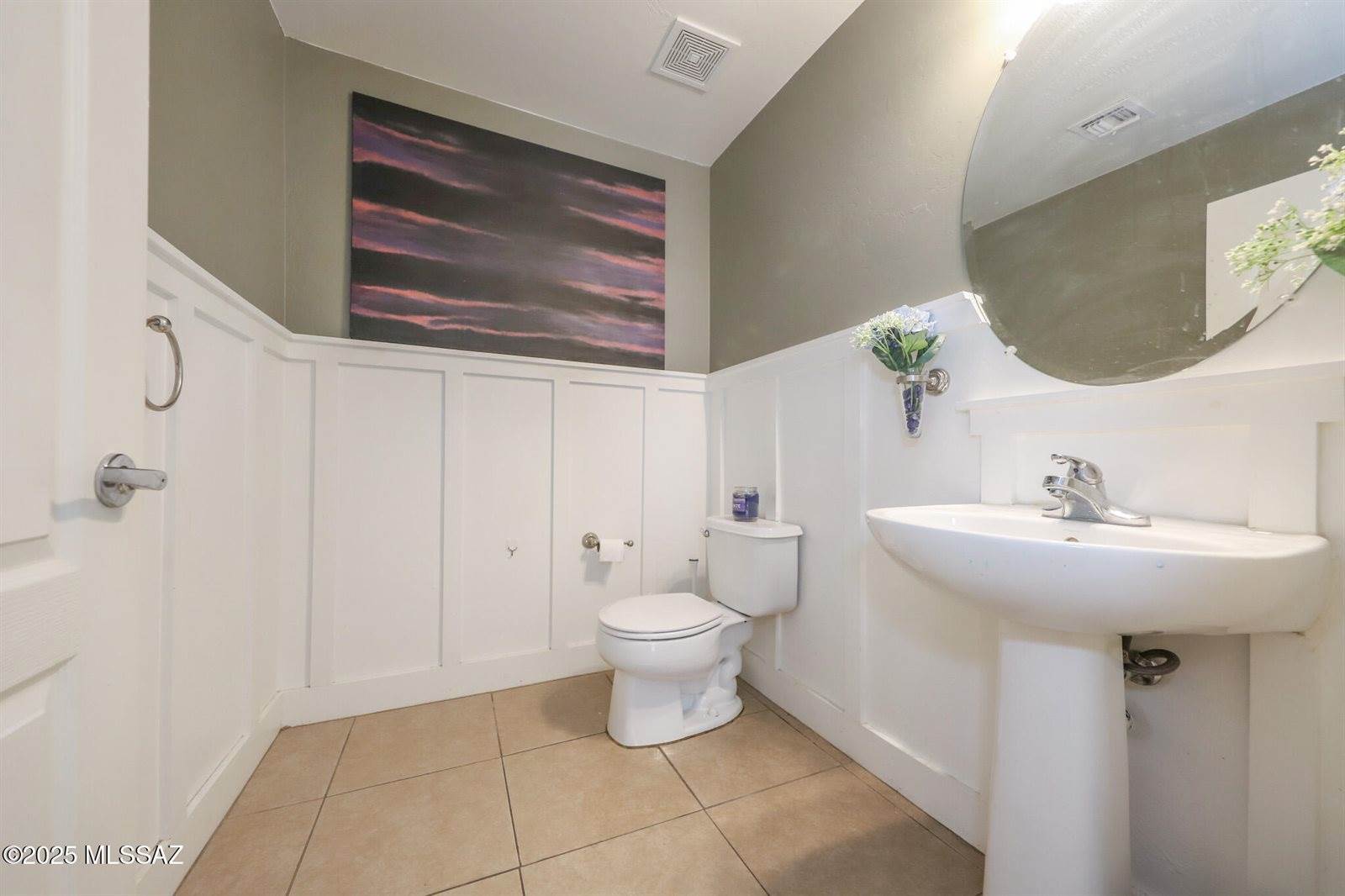 1077 West Camino Luna Llena, Sahuarita, AZ 85629