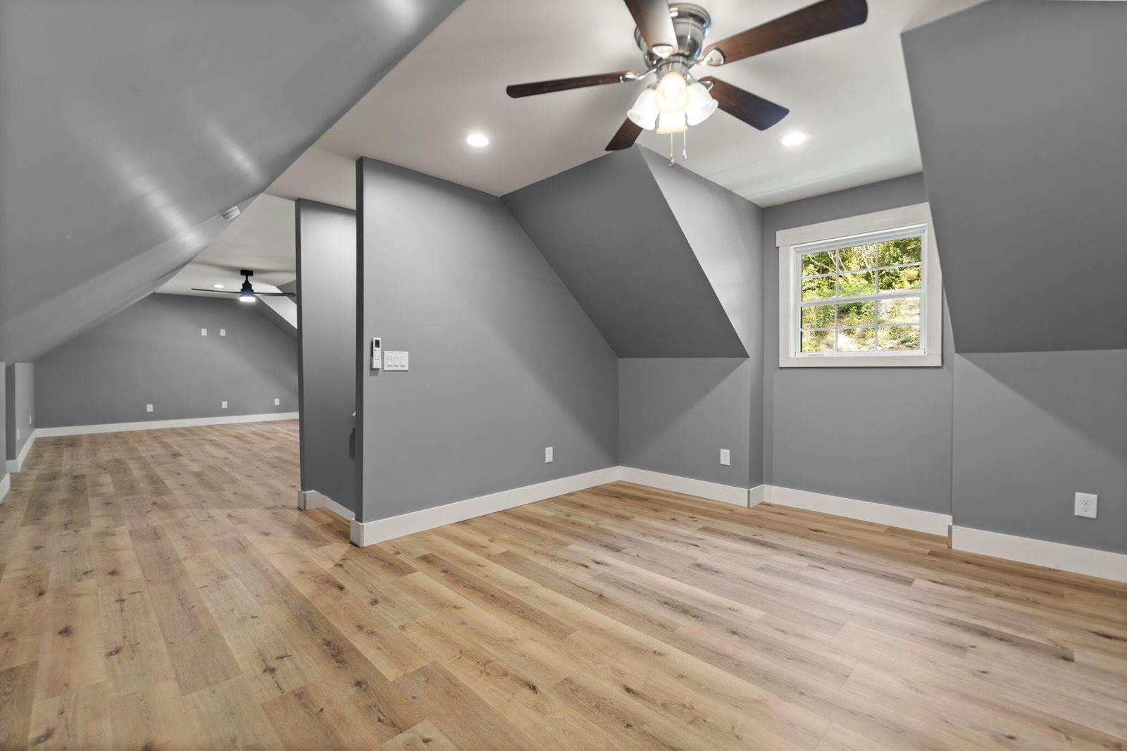 1265 Cliffs Edge Road, East Bernstadt, KY 40729