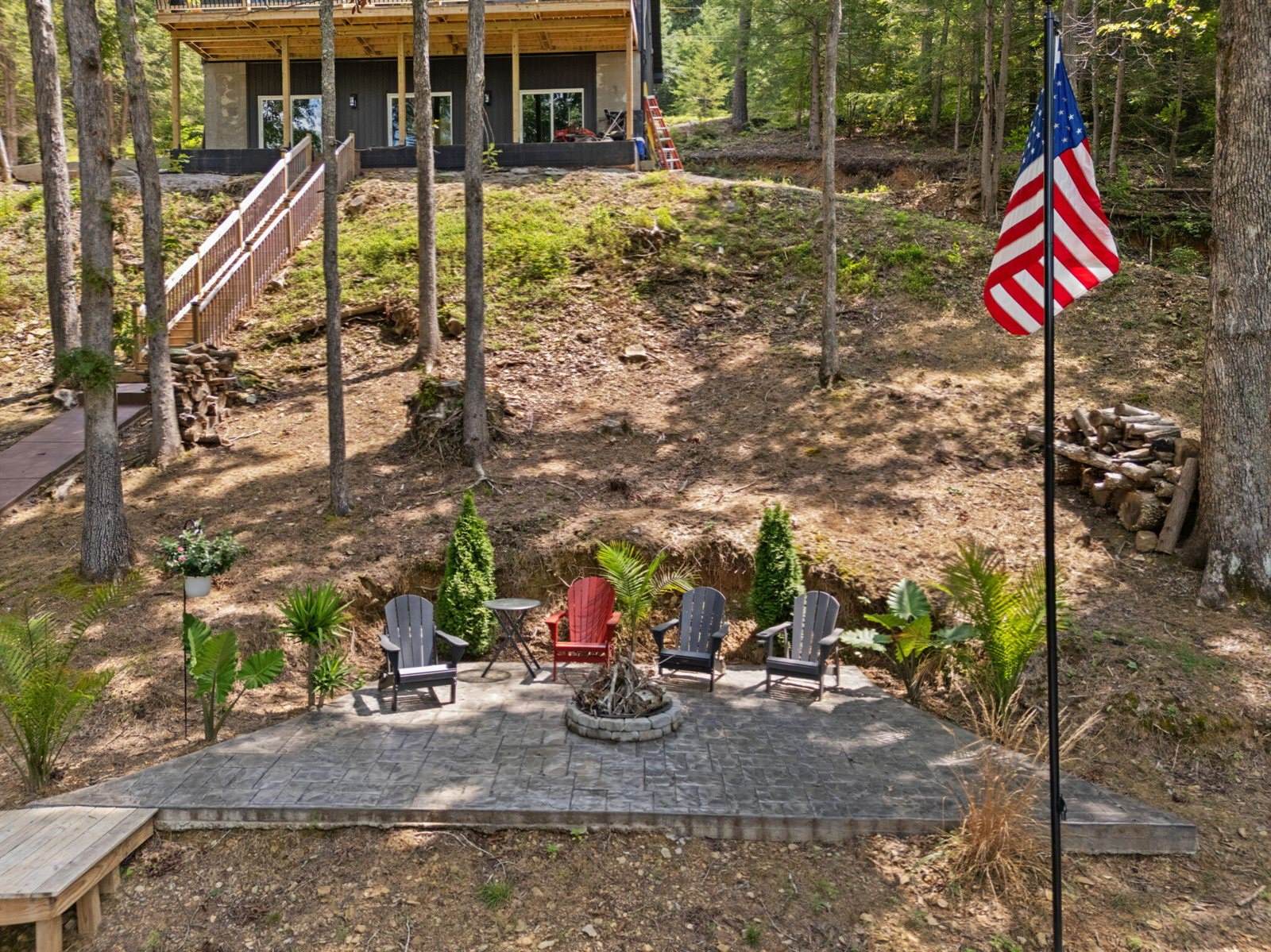 1265 Cliffs Edge Road, East Bernstadt, KY 40729