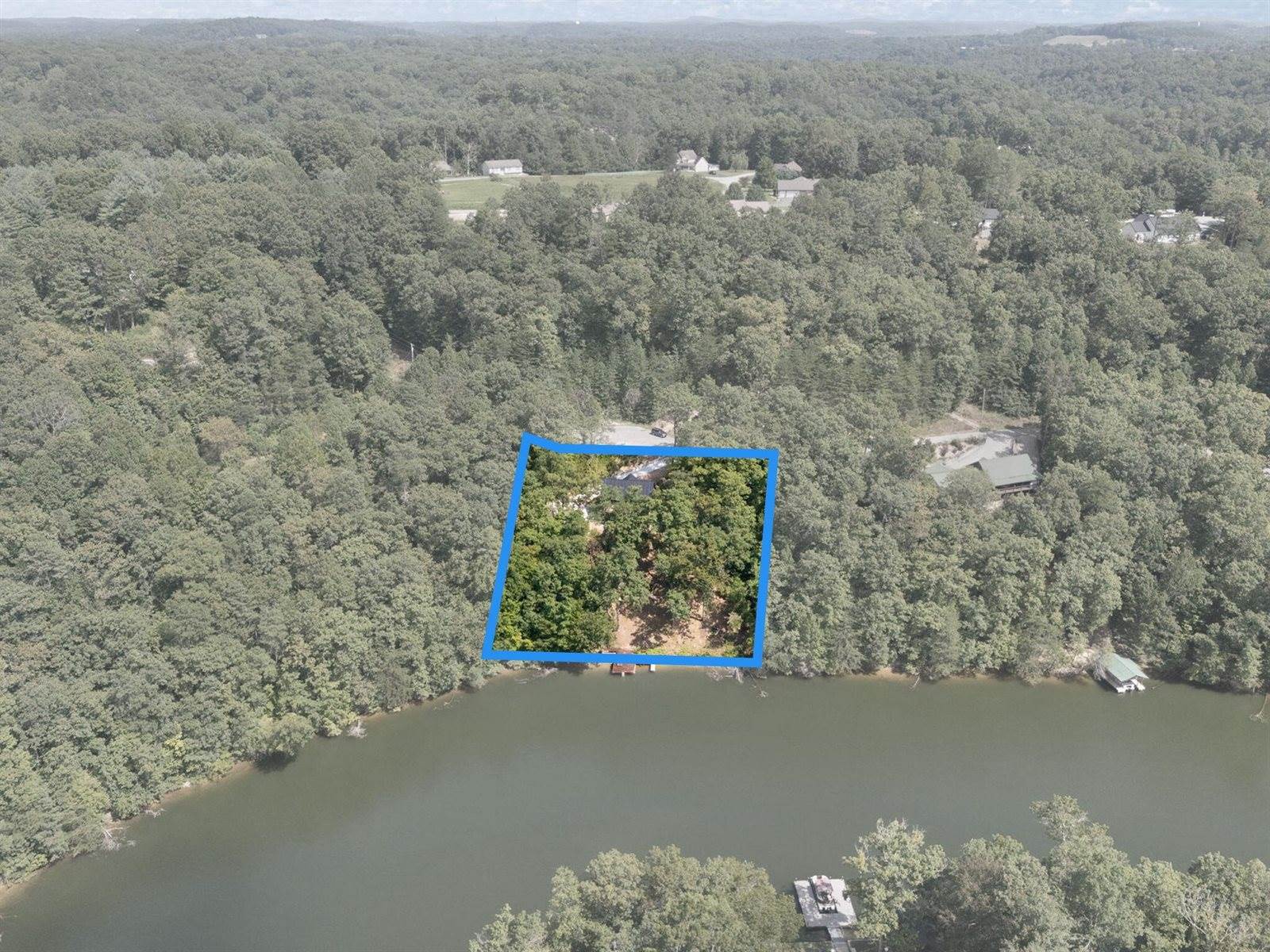 1265 Cliffs Edge Road, East Bernstadt, KY 40729