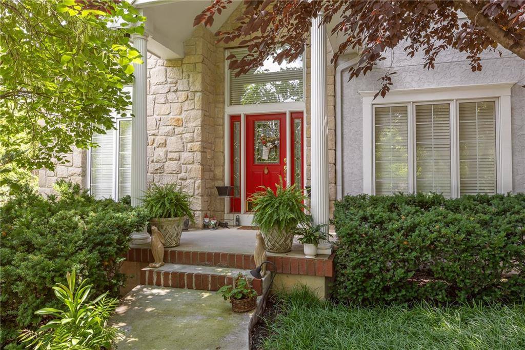 26266 West 110th Terrace, Olathe, KS 66061