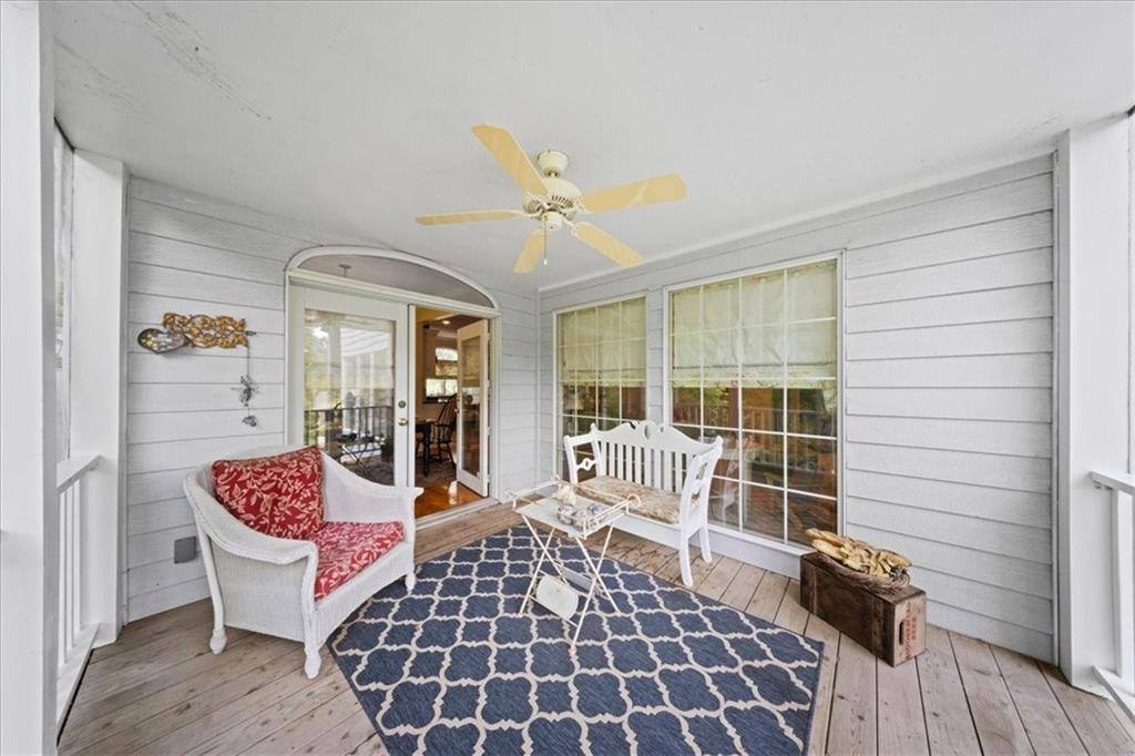 26266 West 110th Terrace, Olathe, KS 66061