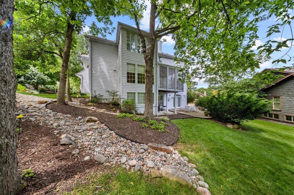 26266 West 110th Terrace, Olathe, KS 66061