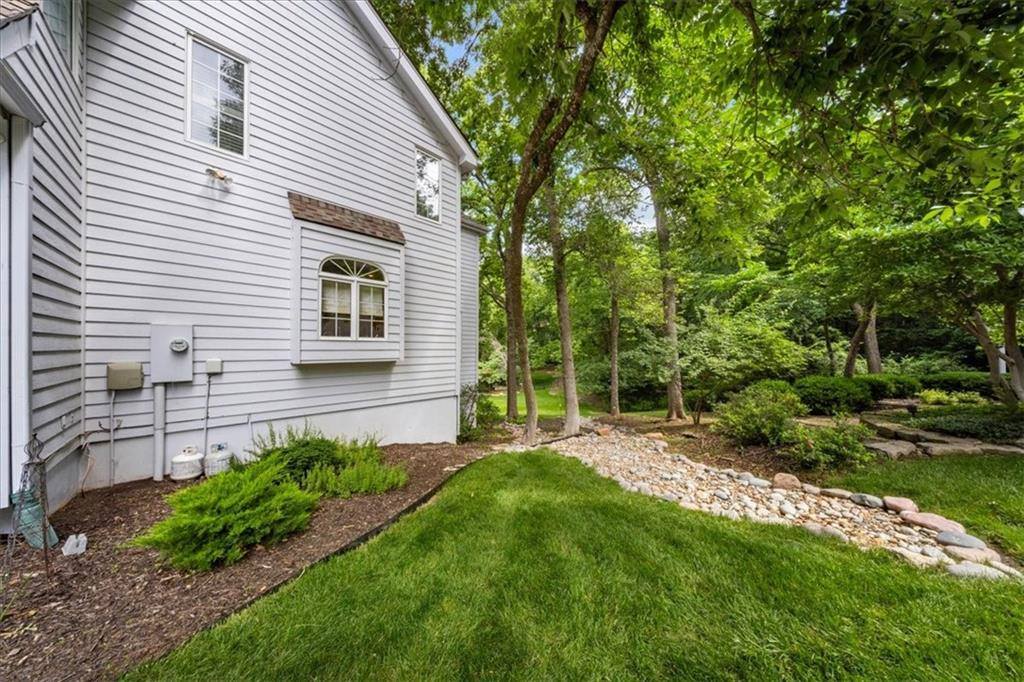 26266 West 110th Terrace, Olathe, KS 66061