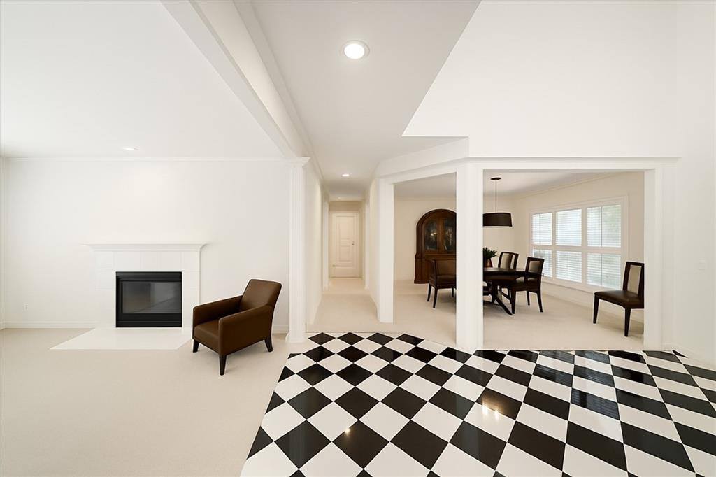 26266 West 110th Terrace, Olathe, KS 66061