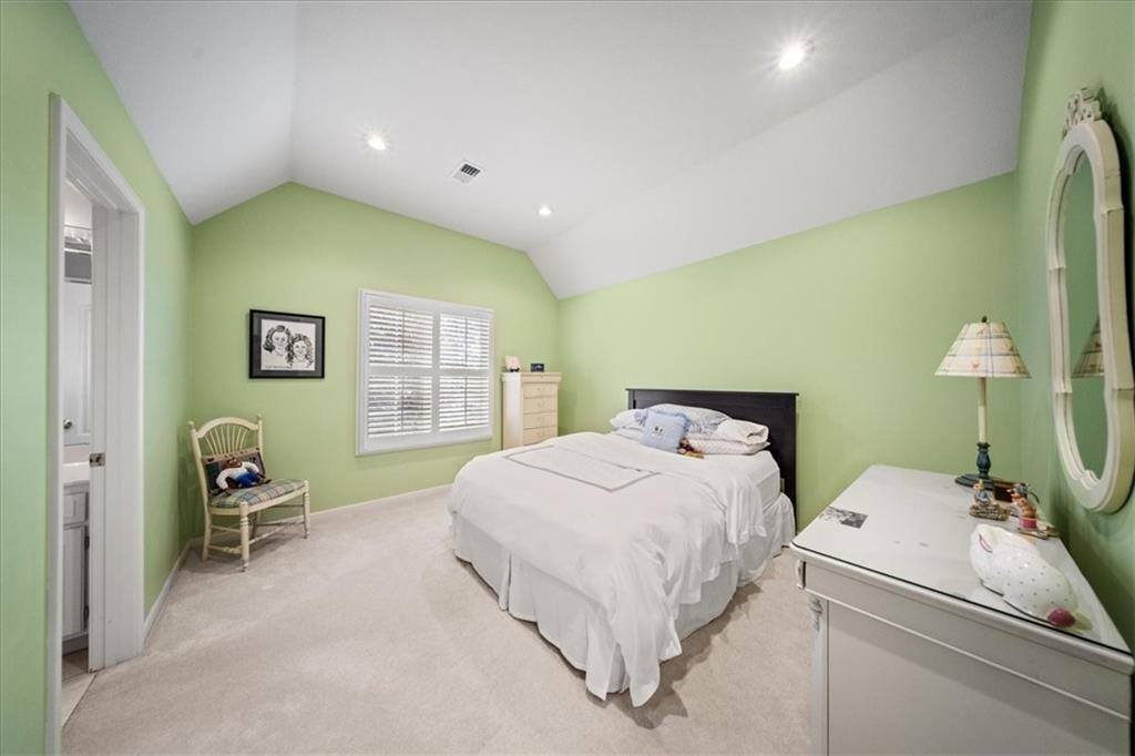 26266 West 110th Terrace, Olathe, KS 66061