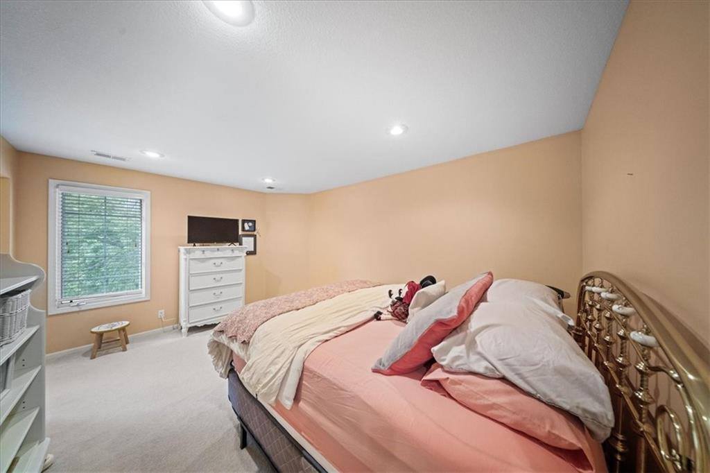 26266 West 110th Terrace, Olathe, KS 66061