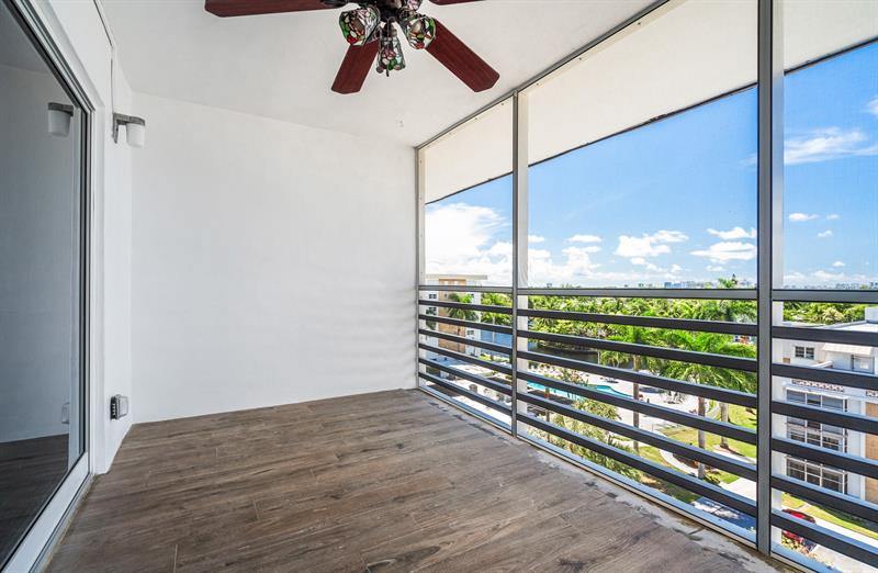 3050 NE 16th Ave 706, Oakland Park, FL 33334