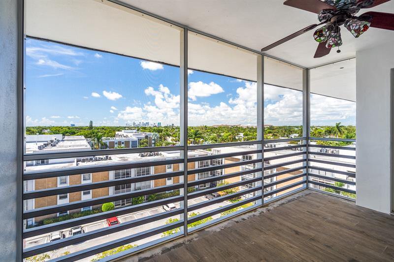 3050 NE 16th Ave 706, Oakland Park, FL 33334