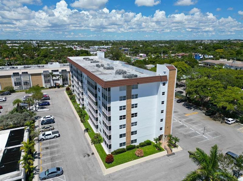3050 NE 16th Ave 706, Oakland Park, FL 33334