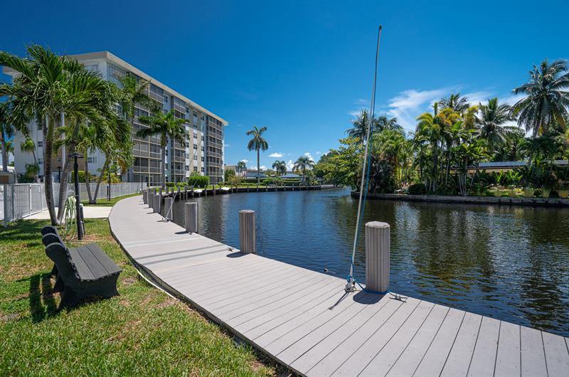 3050 NE 16th Ave 706, Oakland Park, FL 33334