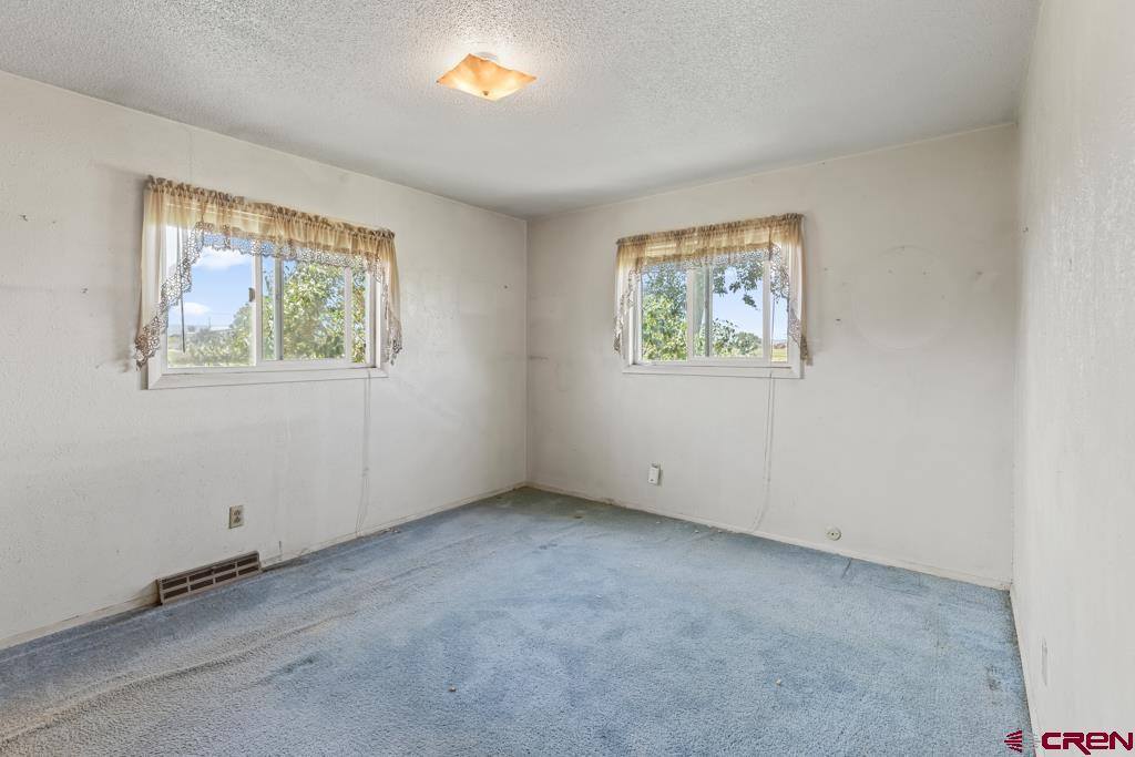 60433 Falcon Road, Olathe, CO 81425