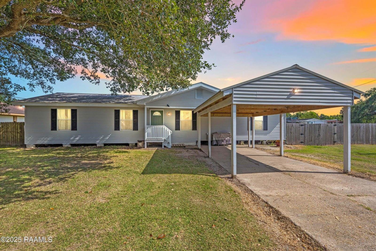 222 Paul Molbert Road, Duson, LA 70529