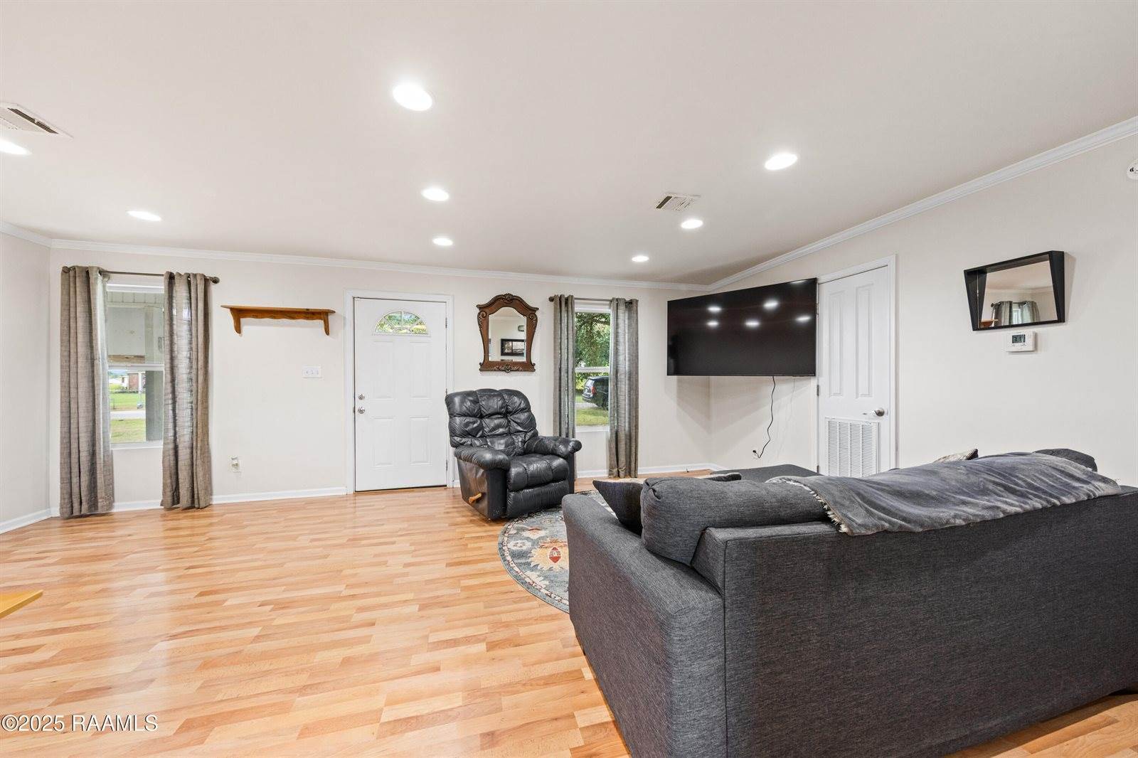 222 Paul Molbert Road, Duson, LA 70529