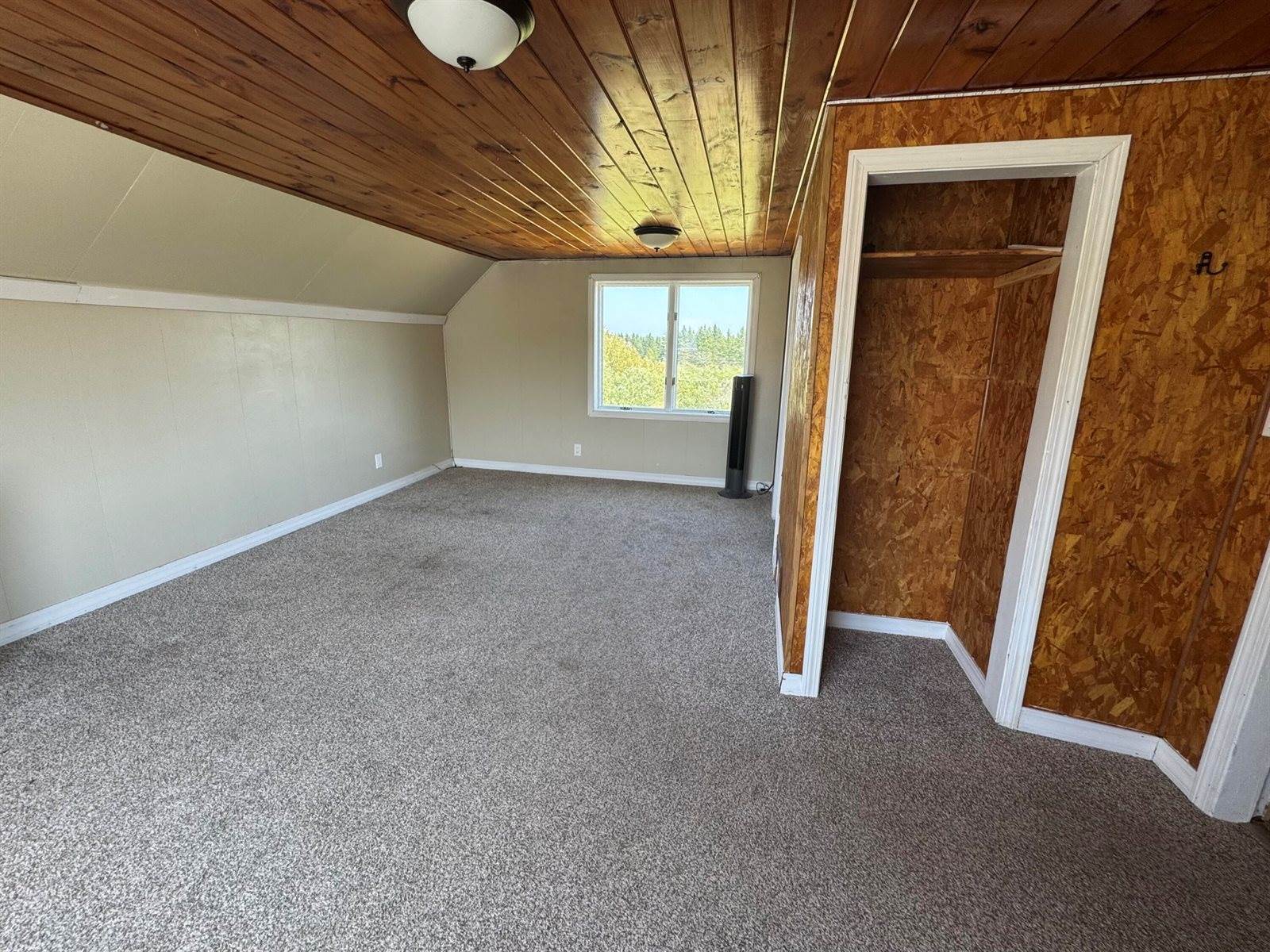 314 Flat Mountain Road, Saint Agatha, ME 04772