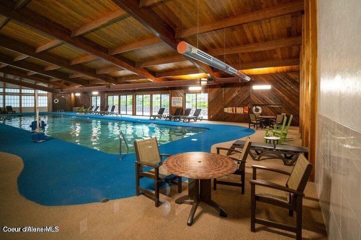 39 Forest Ridge Rd, Blanchard, ID 83804