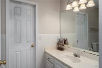 8217 Meadowlake Village Drive, Northport, AL 35473