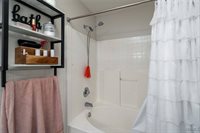 8217 Meadowlake Village Drive, Northport, AL 35473