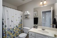 8217 Meadowlake Village Drive, Northport, AL 35473