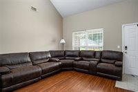 8217 Meadowlake Village Drive, Northport, AL 35473