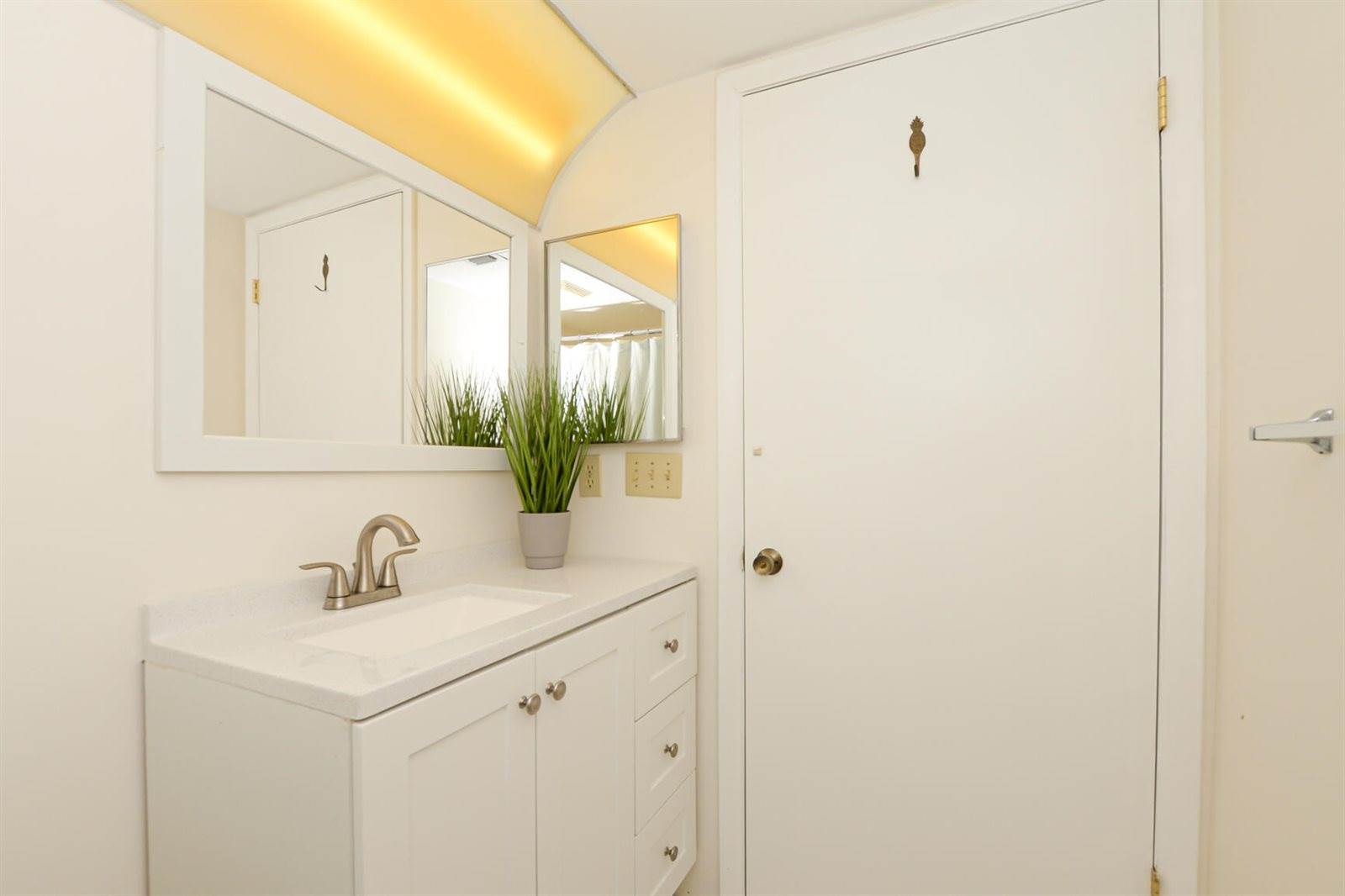 1950 SW Palm City Road, Stuart, FL 34994