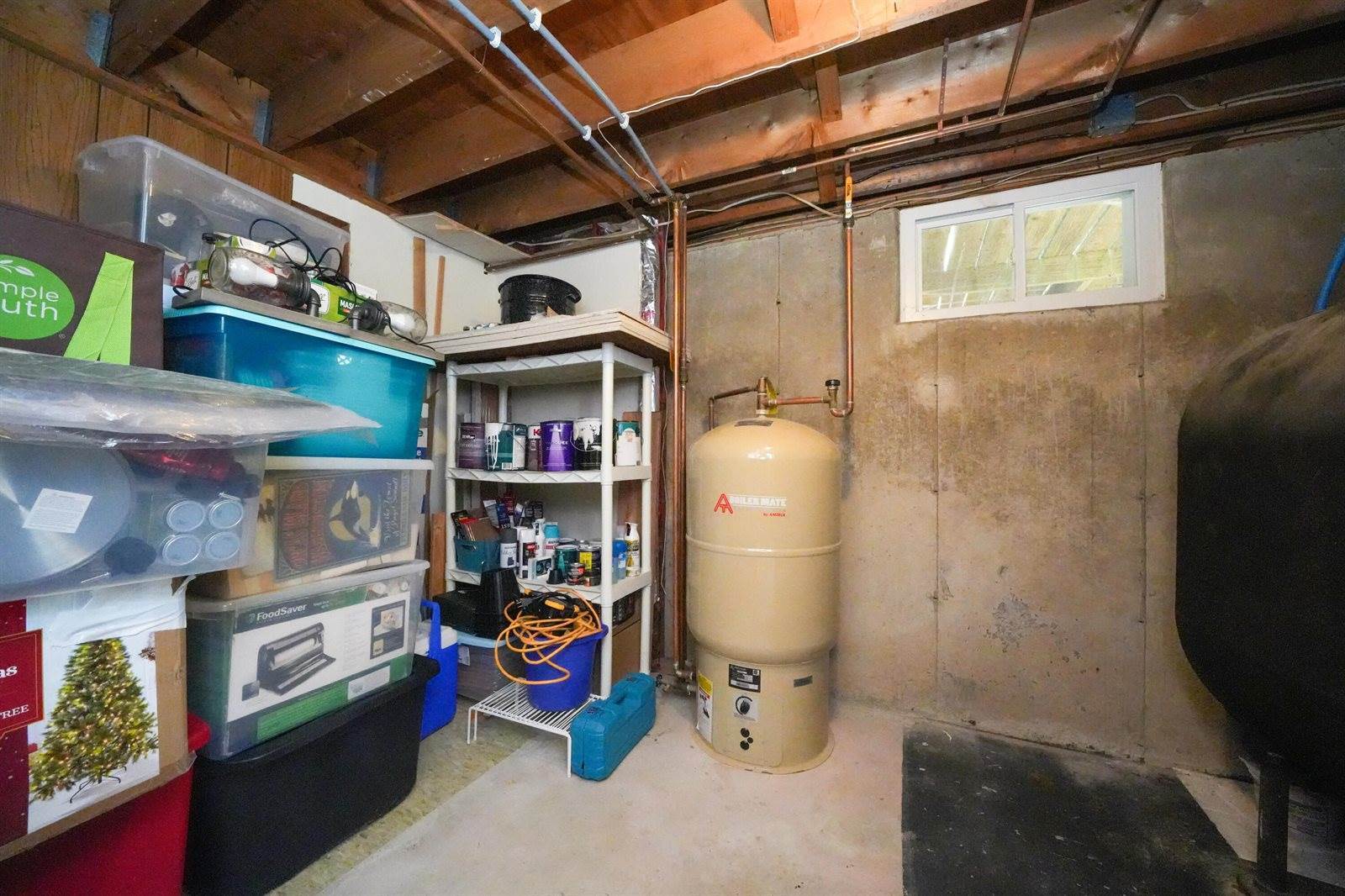 22 Bartley Lane, Bucksport, ME 04416