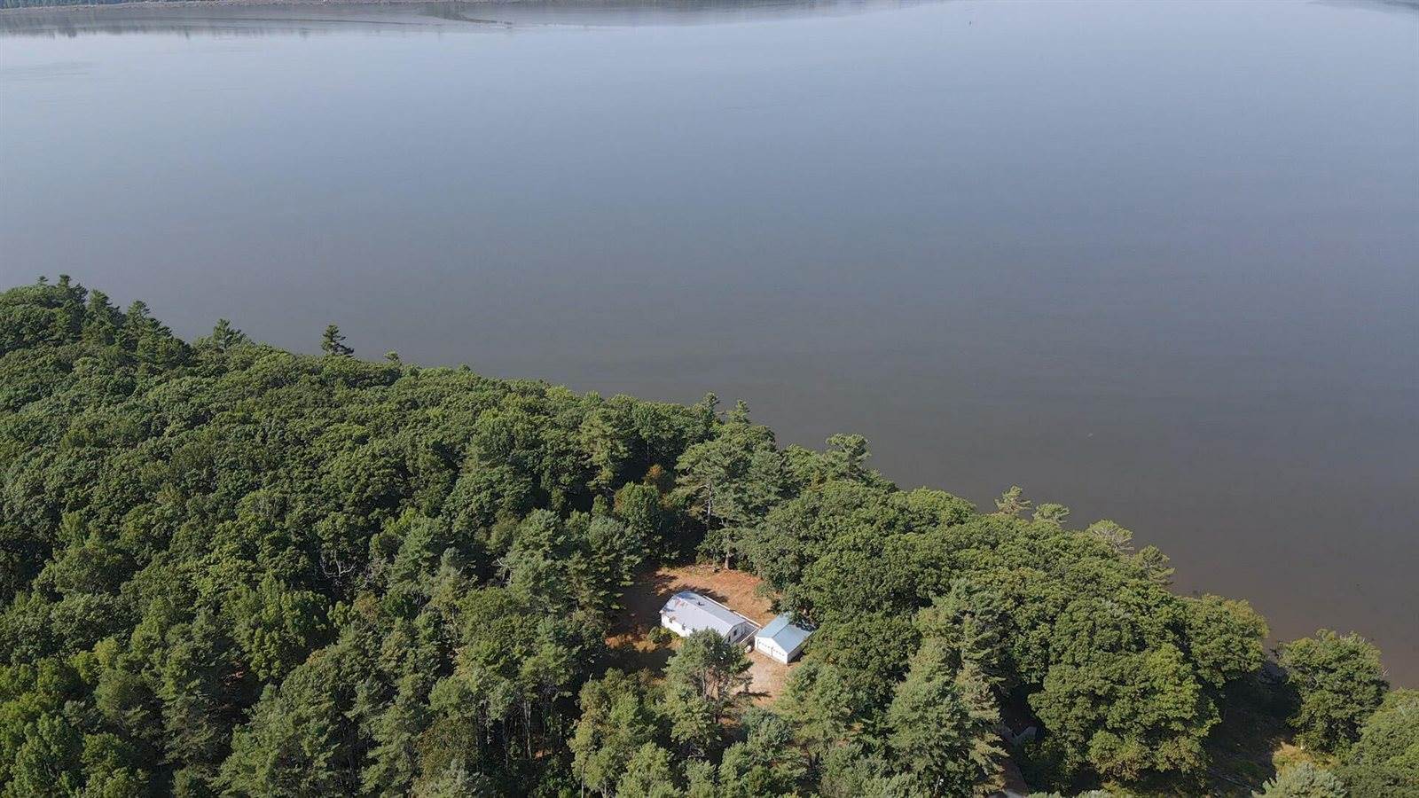 22 Bartley Lane, Bucksport, ME 04416