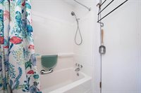 22 Bartley Lane, Bucksport, ME 04416