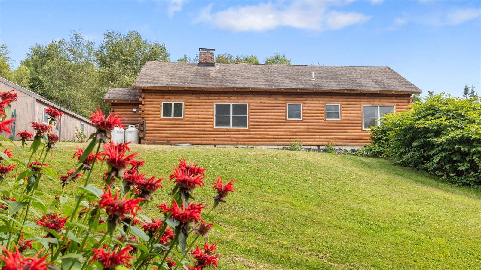 69 Hatch Road, Prospect, ME 04981