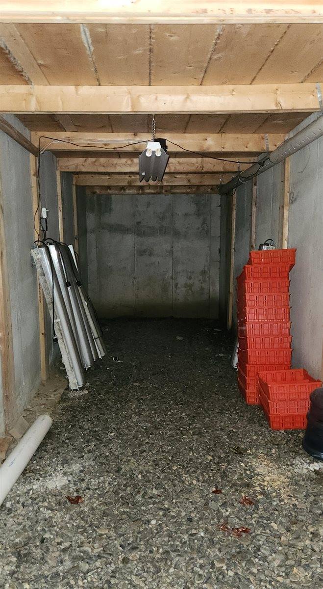 69 Hatch Road, Prospect, ME 04981