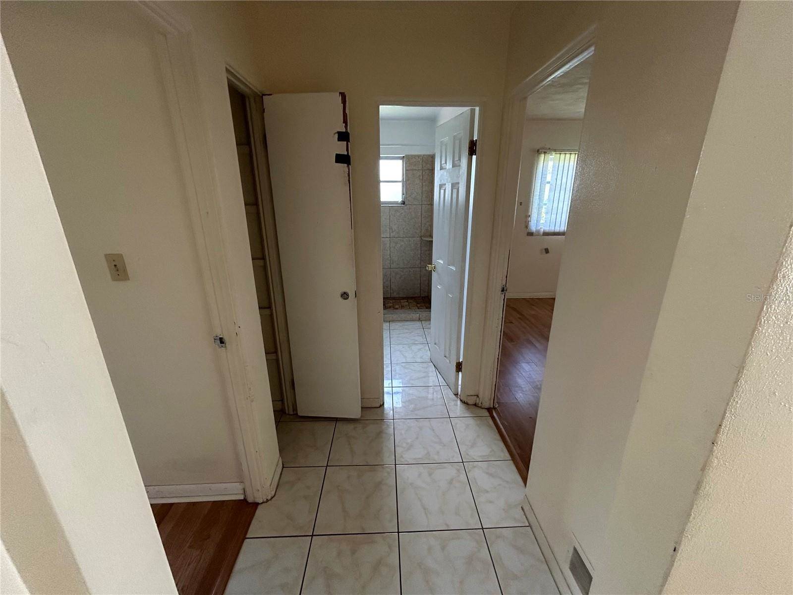 626 Chevy Chase Drive, Sarasota, FL 34243