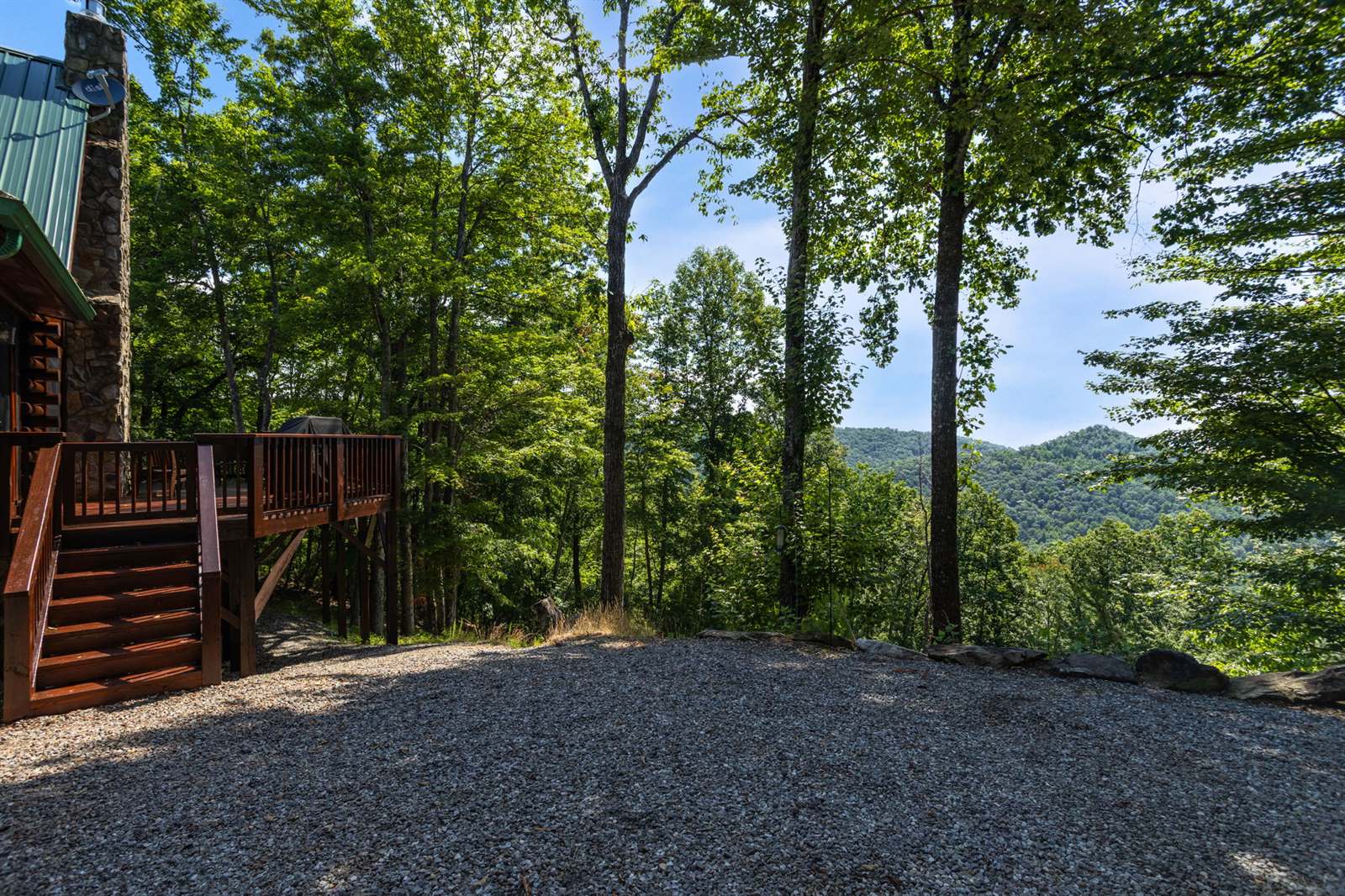 2235 Buck Mountain Rd, Purlear, NC 28665