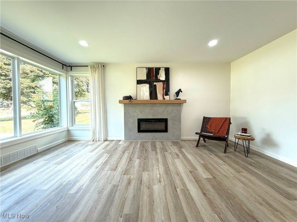 42 Sycamore Drive, New Middletown, OH 44442