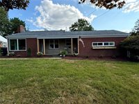 42 Sycamore Drive, New Middletown, OH 44442