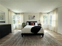 42 Sycamore Drive, New Middletown, OH 44442