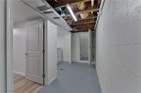 42 Sycamore Drive, New Middletown, OH 44442